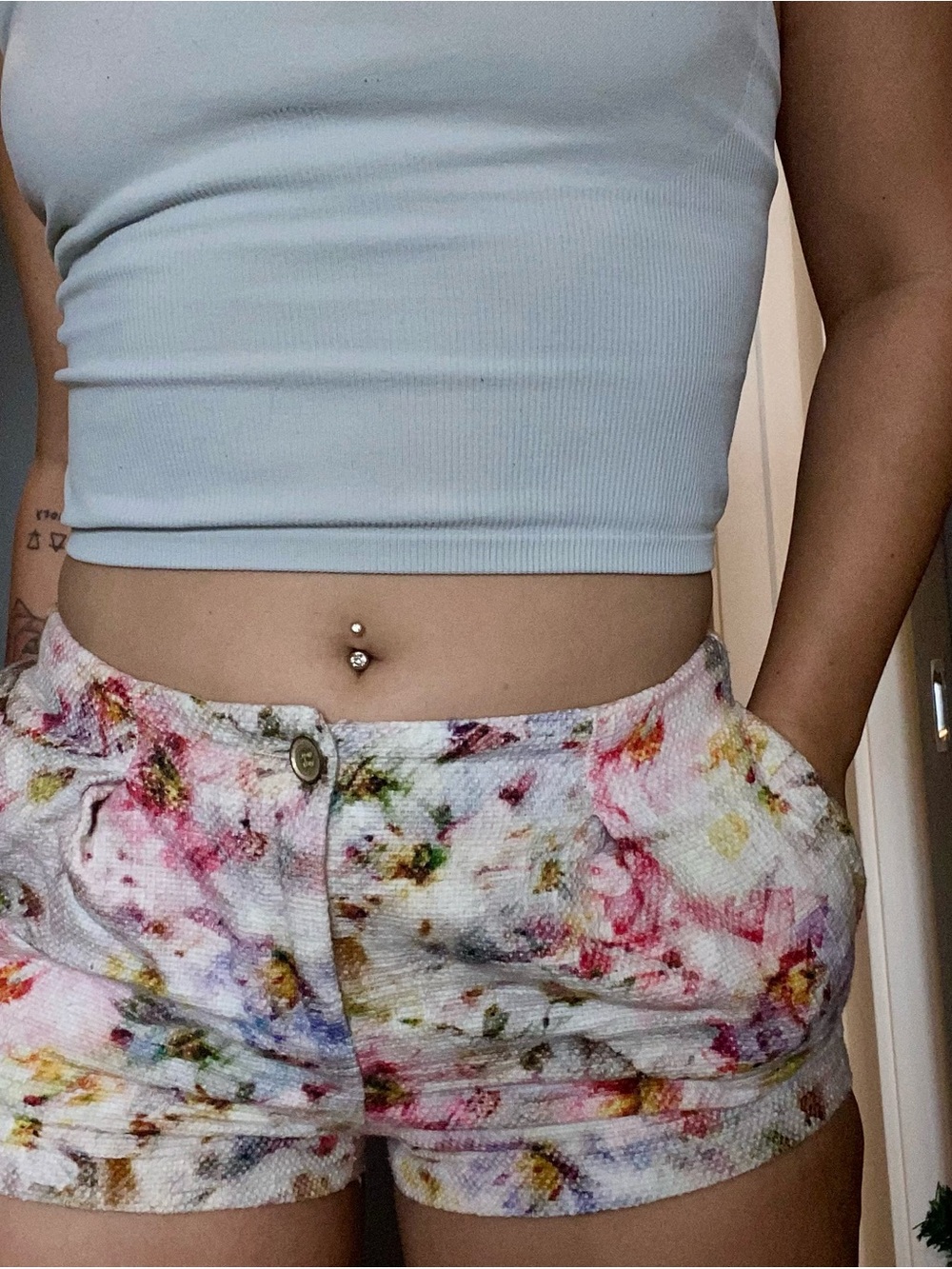 Zara White Multicolor Floral Shorts